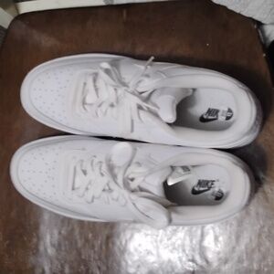 Men's white Nikes